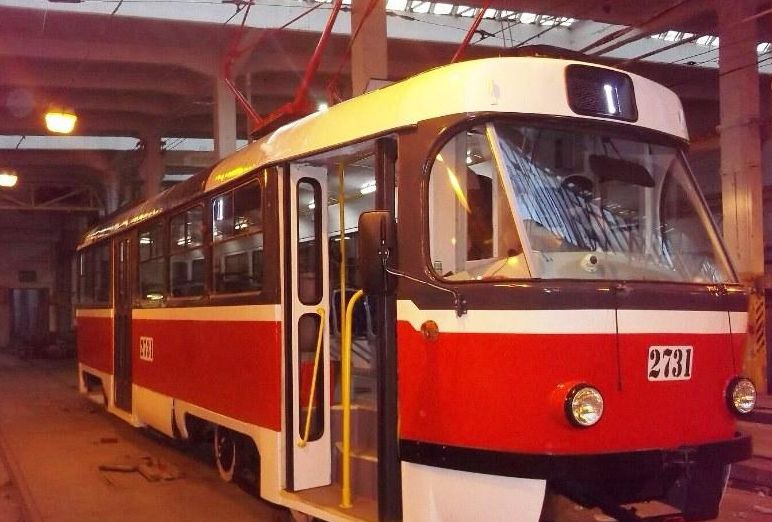 В Волгограде капитально отремонтированный трамвайный вагон вновь вышел на линию